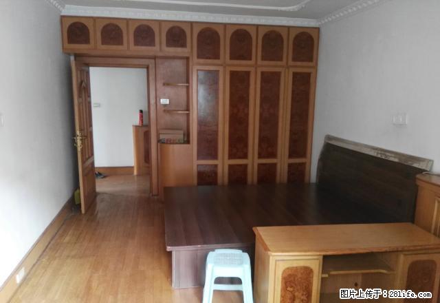小黑 站前口岸旁1500元包取暖三室两厅步梯3楼拎包即住 - 房屋出租 - 房屋租售 - 丹东分类信息 - 丹东28生活网 dandong.28life.net